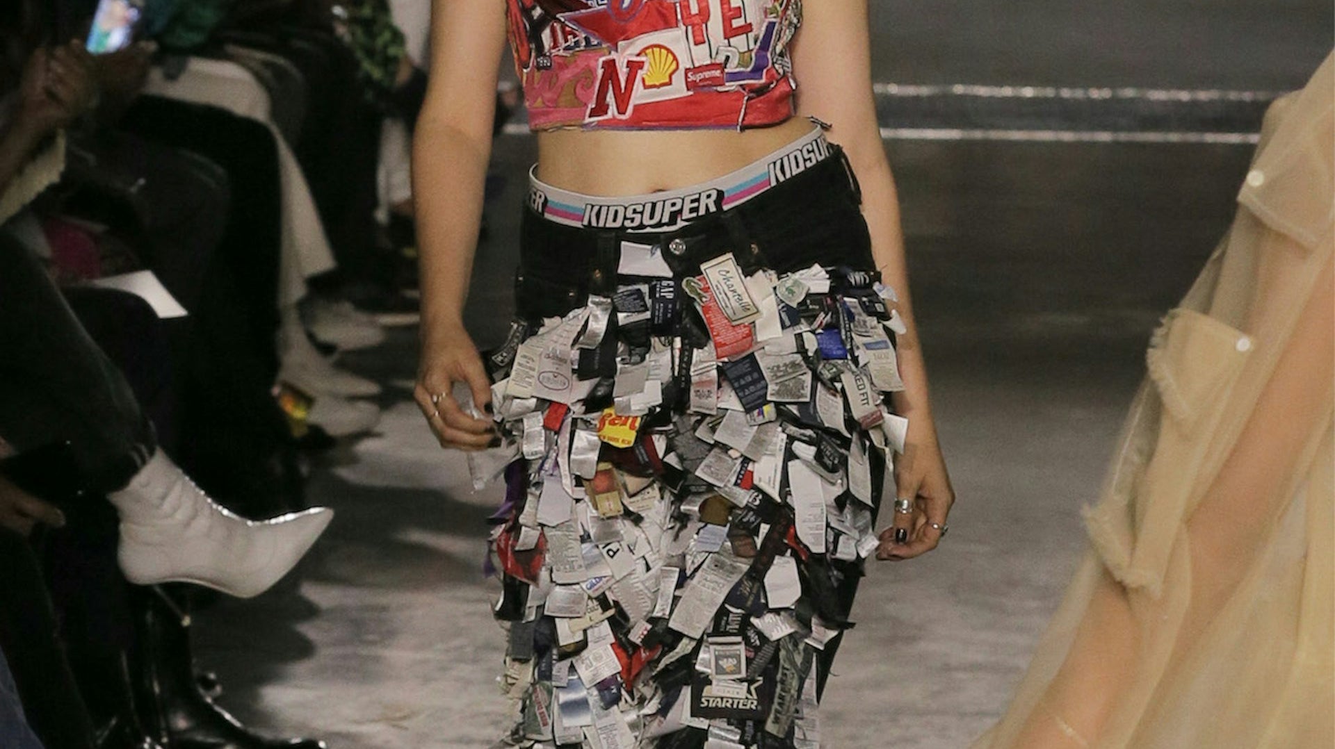 Unverkaufte Mode darf nicht länger vernichtet werden.