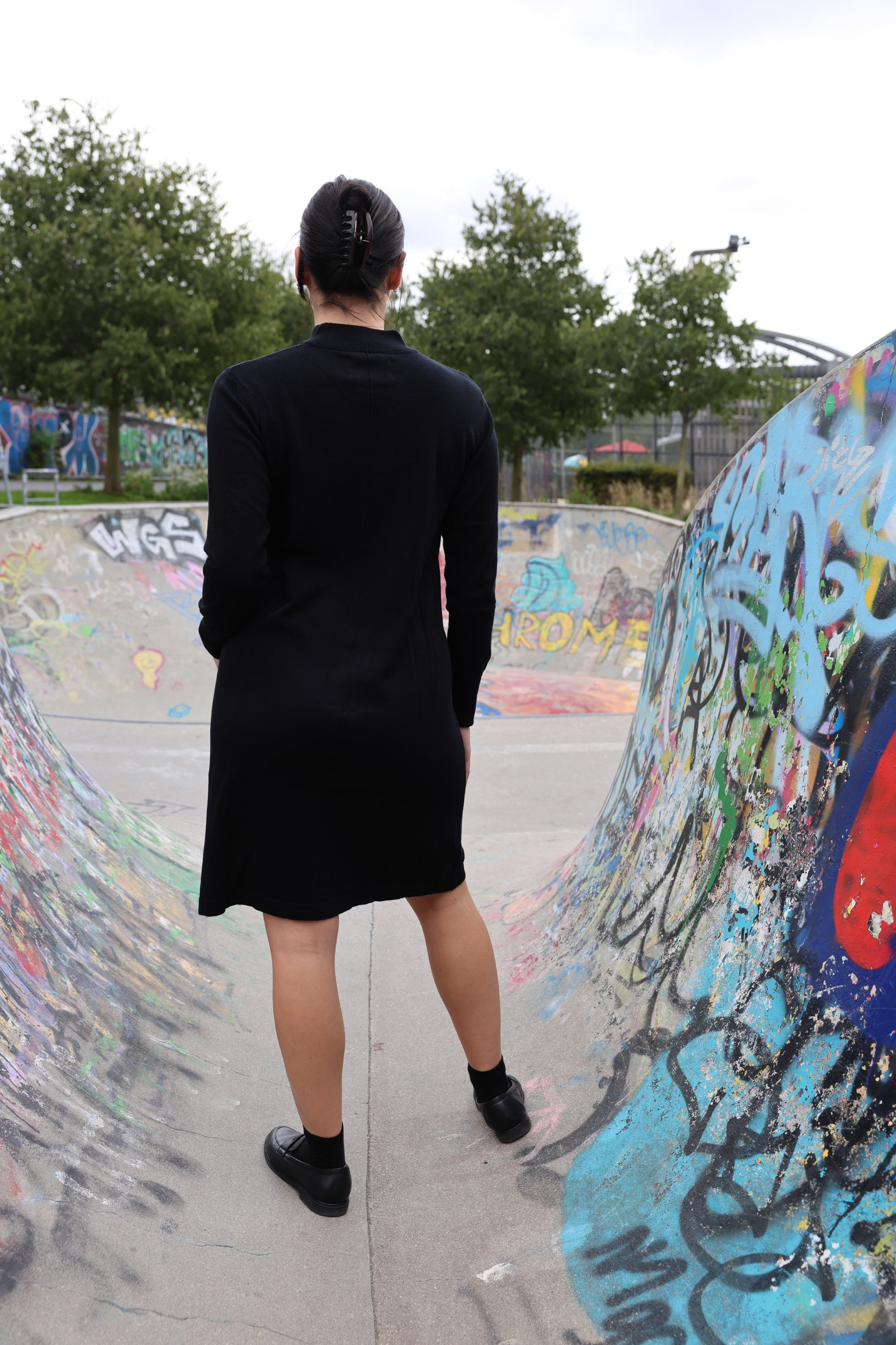 Mela wear Basic Feinstrick Kleid HARLEEN für Frauen aus GOTS-Zertifizierter Bio-Baumwolle in Schwarz