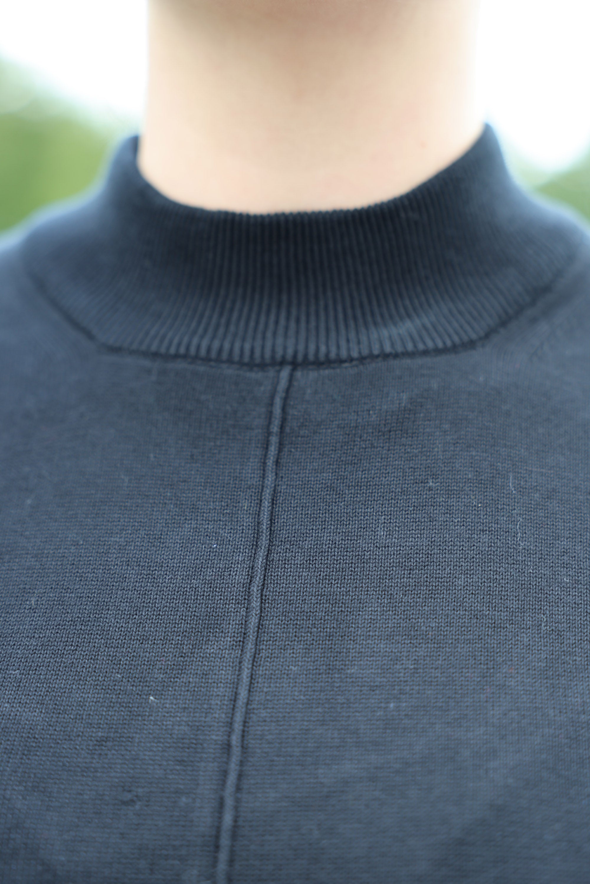 Mela wear Basic Feinstrick Kleid HARLEEN für Frauen aus GOTS-Zertifizierter Bio-Baumwolle in Schwarz