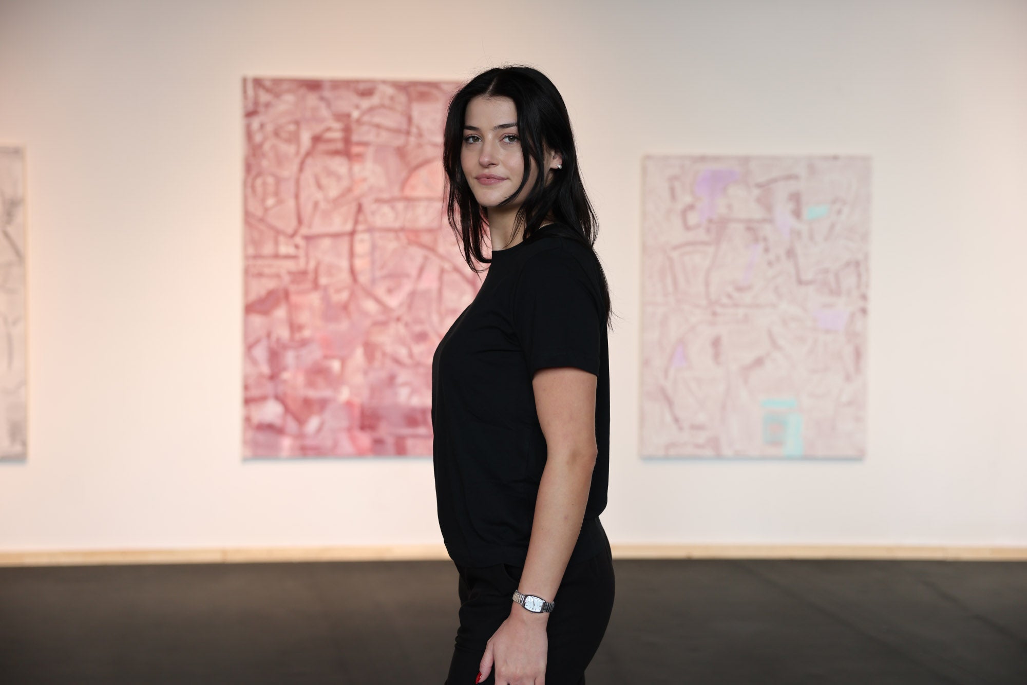 Mela wear Khira T-Shirt schwarz fuer Frauen aus Bio-Baumwolle