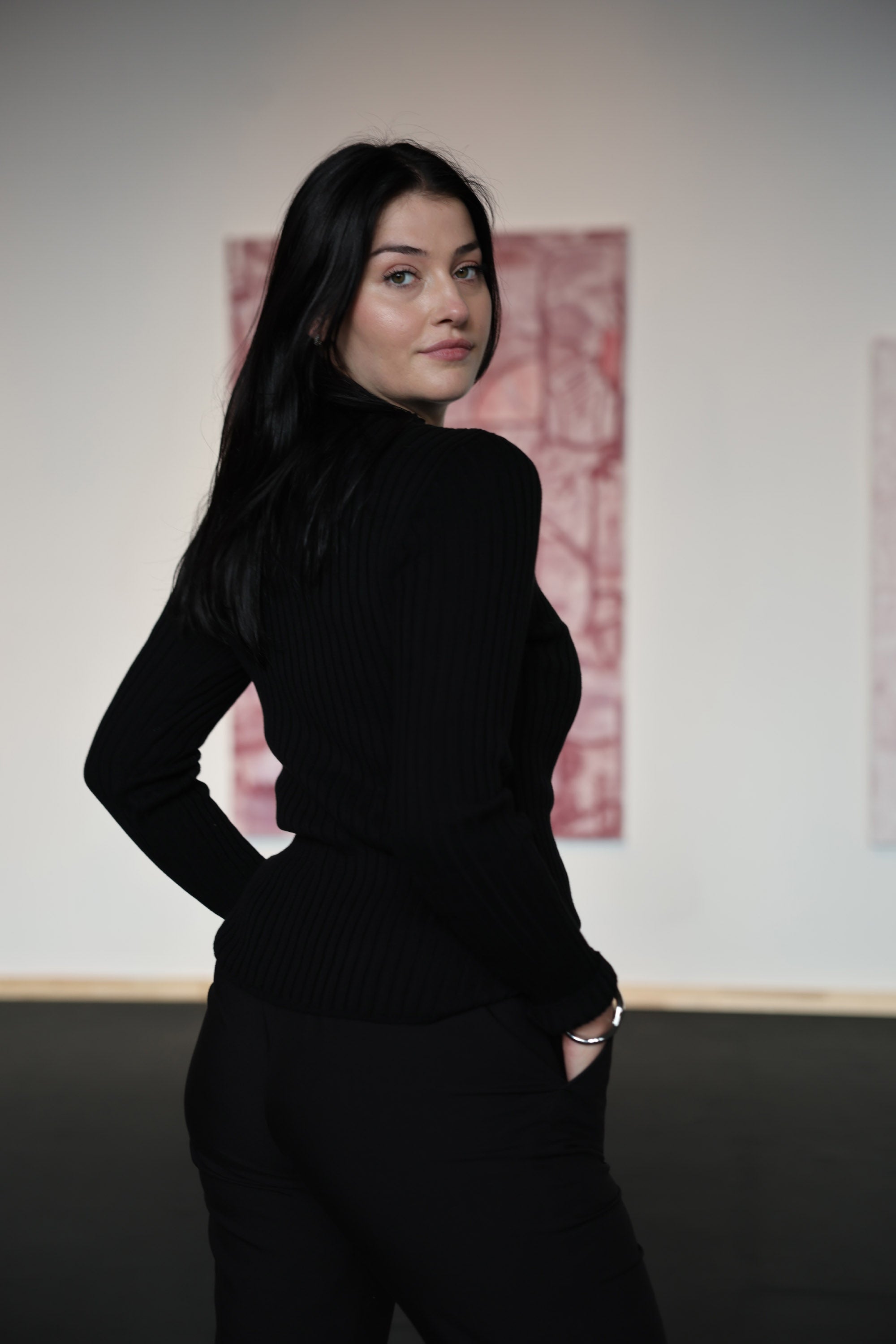 Mela Wear Strickpullover NAMARI in Schwarz für Frauen aus Bio-Baumwolle gerippt