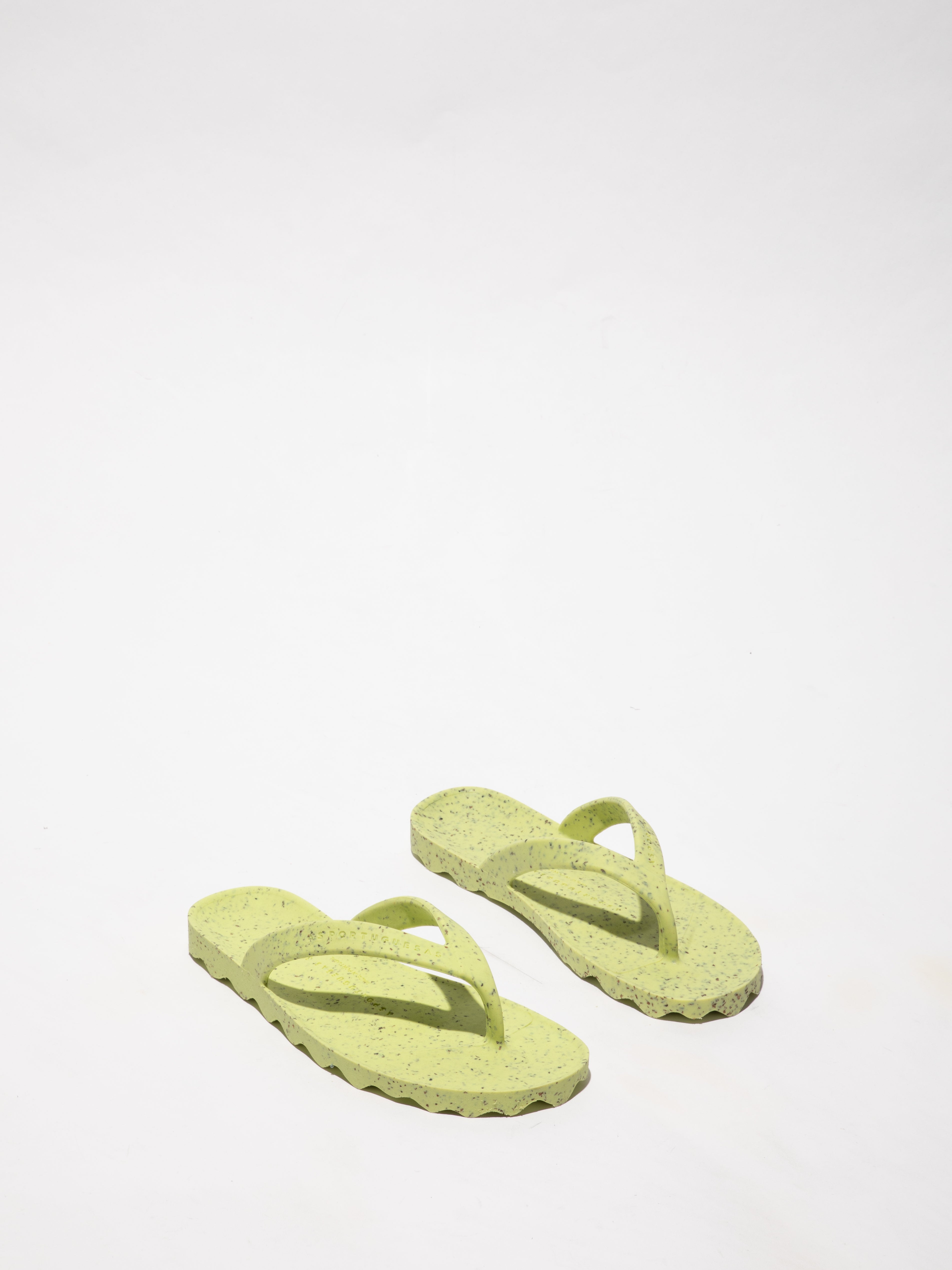 ASPORTUGUESAS_Earth_L_CORK_RUBB_Lime_oben