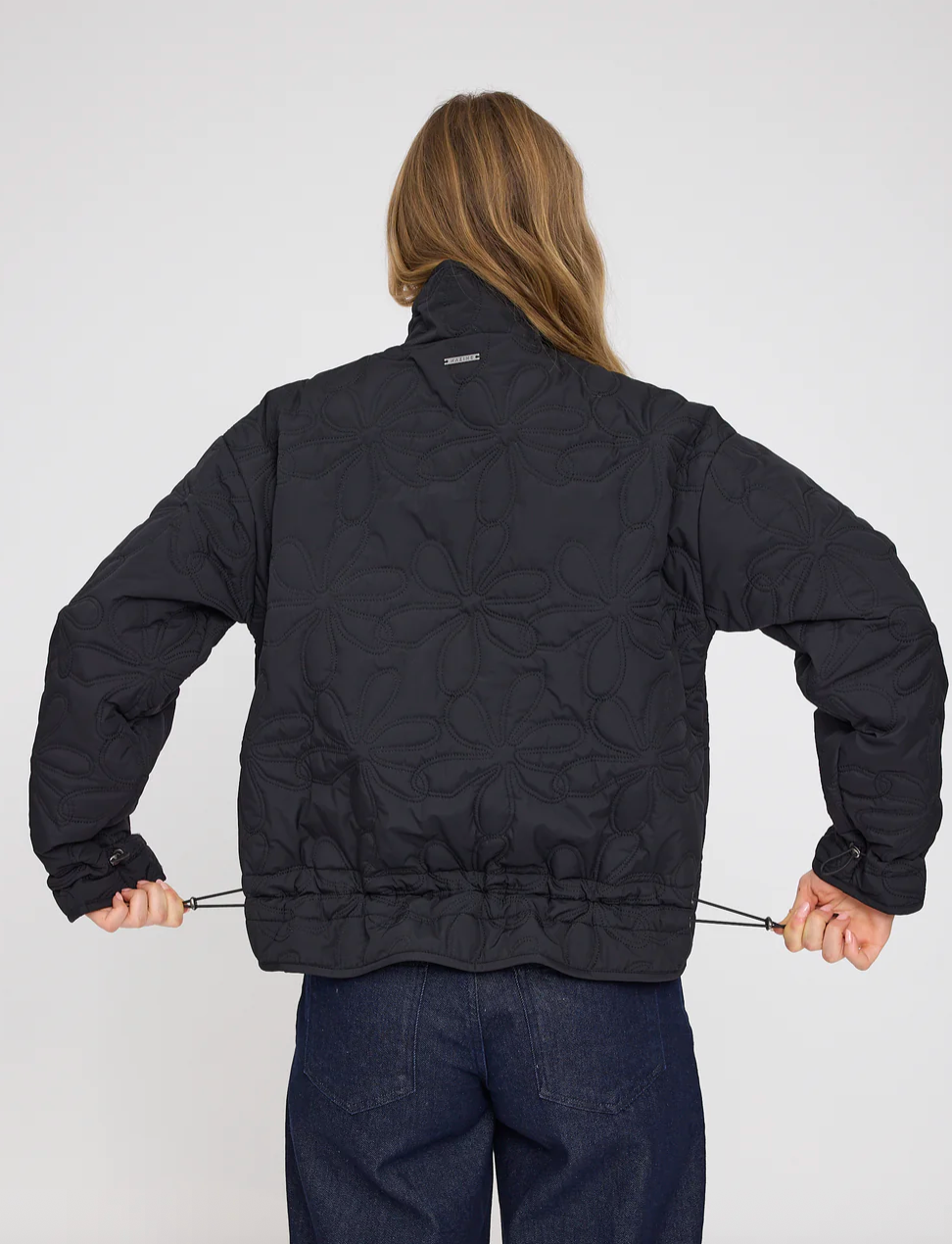 Mazine Leicht gefütterte Jacke mit floralem Steppmuster