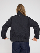 Mazine Leicht gefütterte Jacke mit floralem Steppmuster