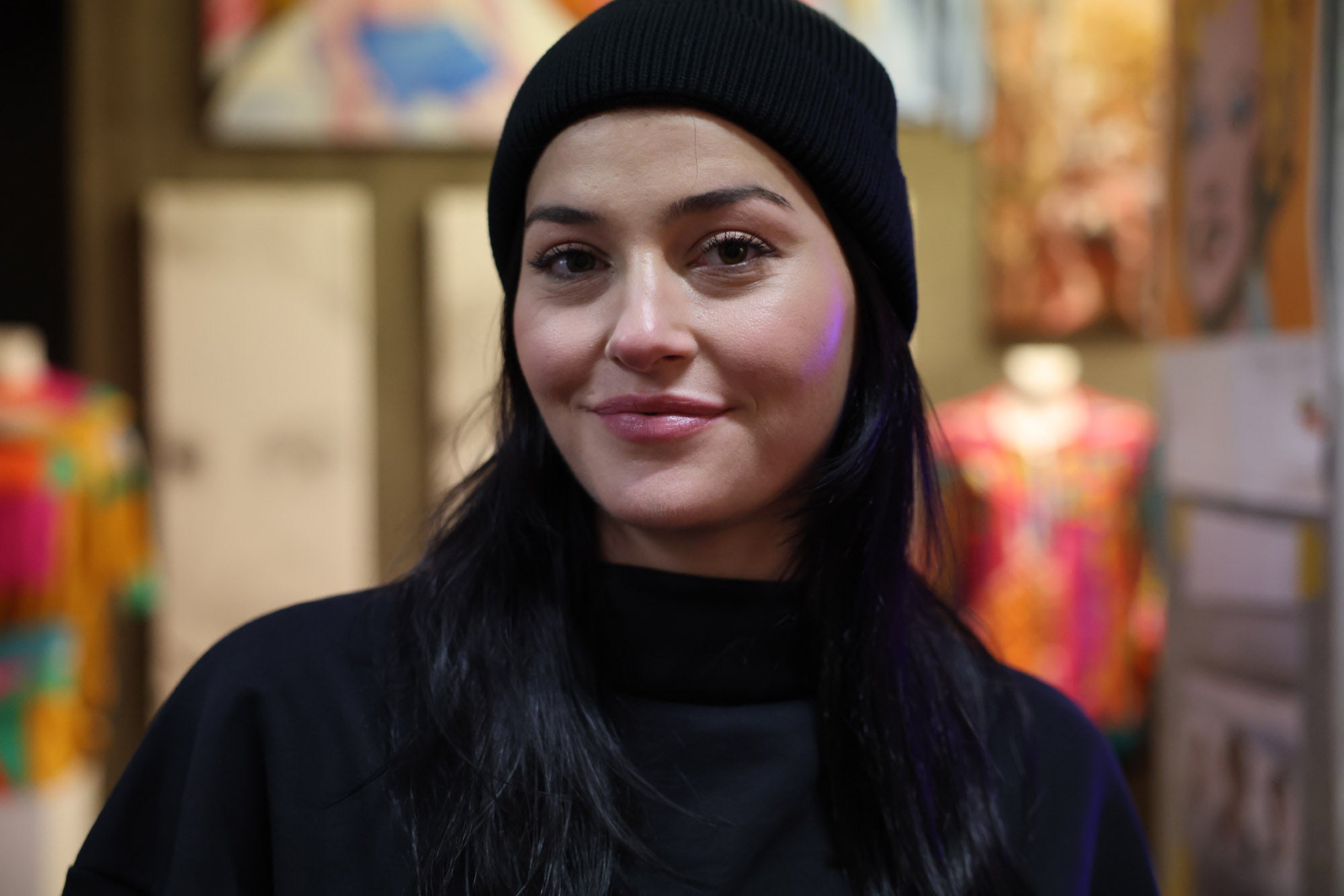 Mela_Wear_Stickmuetze_Kali_Unisex_aus_Bio-Baumwolle_in_der_Farbe_schwarz