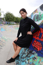 Mela wear Basic Feinstrick Kleid HARLEEN für Frauen aus GOTS-Zertifizierter Bio-Baumwolle in Schwarz