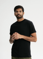 mela wear Avan T-Shirt in Schwarz aus Bio-Baumwolle für Herren