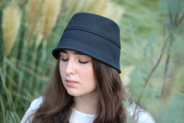 COSTO | WASANI Hot Black - Bucket Hat