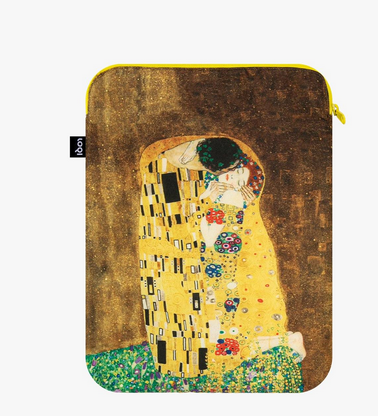 LOQI - The Kiss Recycled Laptop Cover | Gustav Klimt