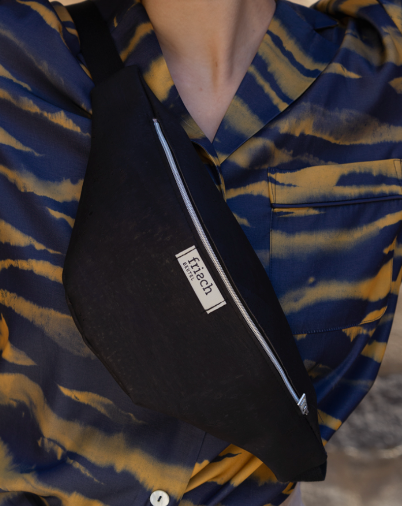 frisch Beutel - Bauchtasche "Nacht" Vegan Kork